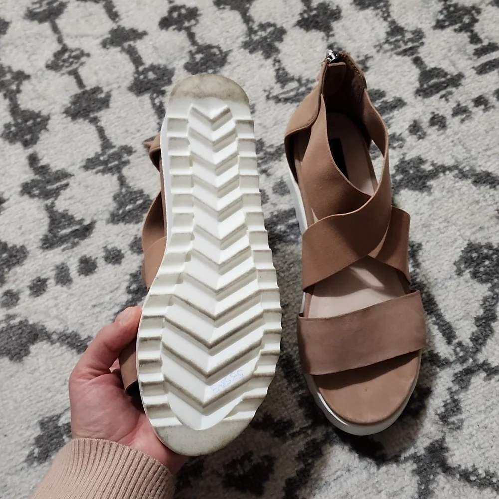 COPY - Steve Madden Platform Sandals